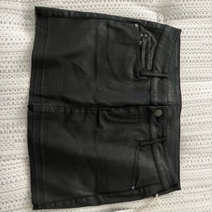 New never worn mini skirt w/ tags